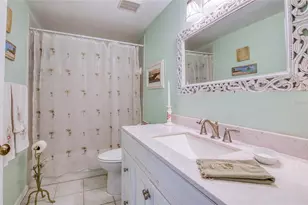 9211 Captiva Cir, Saint Pete Beach, FL 33706 - Photo 14