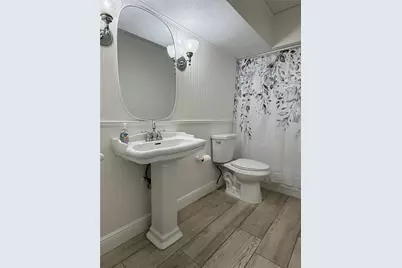 9628 Davis Road, Tampa, FL 33637 - Photo 16