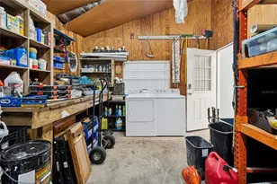 9628 Davis Rd, Tampa, FL 33637 - Photo 38