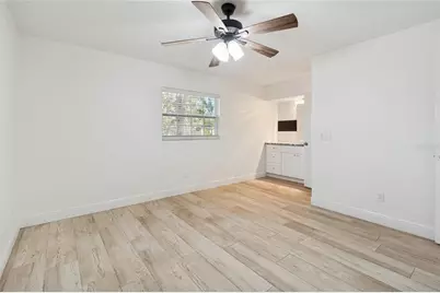 9628 Davis Road, Tampa, FL 33637 - Photo 20