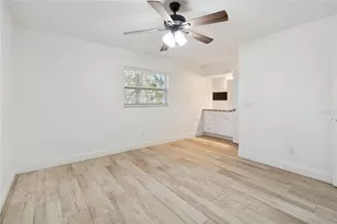9628 Davis Rd, Tampa, FL 33637 - Photo 20