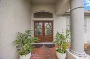 6120 Chene Ct, Lutz, FL 33558 - Photo 2