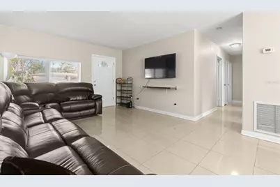 1817 Heather Avenue, Tampa, FL 33612 - Photo 6