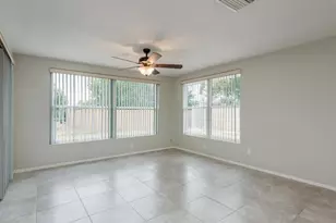 10521 Oak Hill Dr, Port Richey, FL 34668 - Photo 8