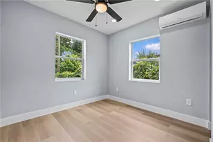 2465 16th Ave S, Saint Petersburg, FL 33712 - Photo 12
