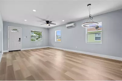 2465 16th Avenue S, Saint Petersburg, FL 33712 - Photo 8