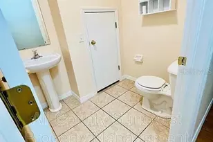 3872 Mariner Dr, Saint Petersburg, FL 33705 - Photo 12