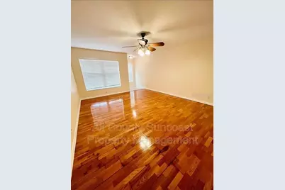 3872 Mariner Drive, Saint Petersburg, FL 33705 - Photo 16