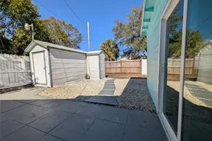 2411 45th St S, Saint Petersburg, FL 33711 - Photo 20