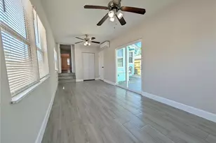 2411 45th St S, Saint Petersburg, FL 33711 - Photo 12