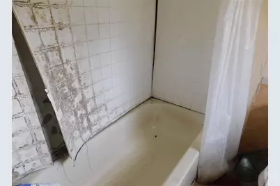 2002 E Okaloosa Avenue, Tampa, FL 33604 - Photo 16