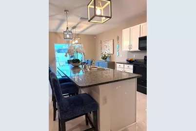 13924 Smiling Daisy Place, Riverview, FL 33579 - Photo 10