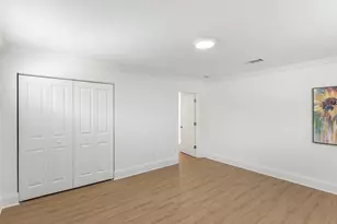 445 33rd Ave N, Saint Petersburg, FL 33704 - Photo 32