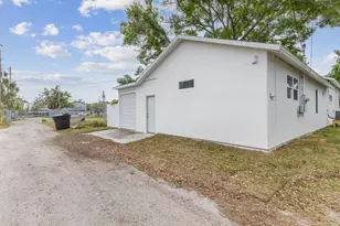 445 33rd Ave N, Saint Petersburg, FL 33704 - Photo 38
