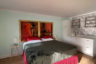 7150 N Tamiami Trl, Sarasota, FL 34243 - Photo 4