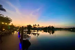 7150 N Tamiami Trl, Sarasota, FL 34243 - Photo 1