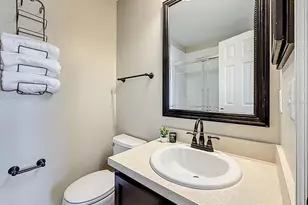 1951 Searay Shore Dr, Clearwater, FL 33763 - Photo 22