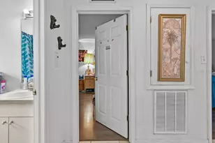 1125 40th St S, Saint Petersburg, FL 33711 - Photo 38