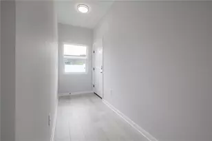 3921 W State St, Tampa, FL 33609 - Photo 24