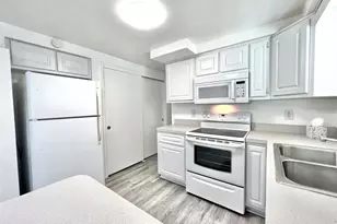 4640 Taray Ln, Holiday, FL 34690 - Photo 22