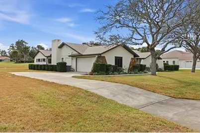 560 E Falconry Court, Hernando, FL 34442 - Photo 2