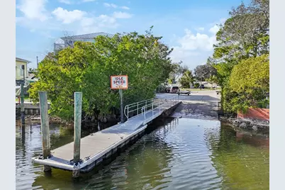 292 Sunlit Cove Drive NE, Saint Petersburg, FL 33702 - Photo 88