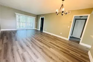 106 Meadow Ln, Oldsmar, FL 34677 - Photo 2