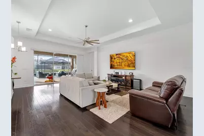 31176 Chesapeake Bay Drive, Wesley Chapel, FL 33543 - Photo 10