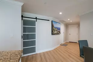 450 Knights Run Ave, Tampa, FL 33602 - Photo 6