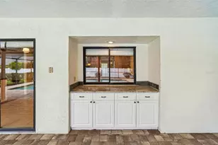 3302 Westmoreland Dr, Tampa, FL 33618 - Photo 50