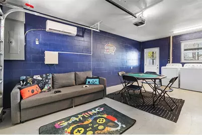 6004 Tampa Shores Boulevard, Tampa, FL 33615 - Photo 38