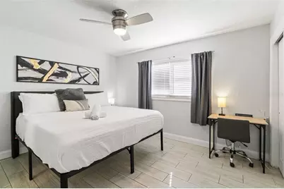 6004 Tampa Shores Boulevard, Tampa, FL 33615 - Photo 30