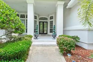 7843 Mt Ranier Dr, Jacksonville, FL 32256 - Photo 12