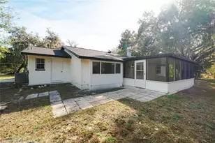 8807 Overlook Dr, Wesley Chapel, FL 33545 - Photo 22