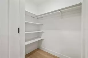 8807 Overlook Dr, Wesley Chapel, FL 33545 - Photo 12