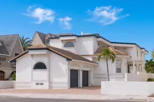 15564 Gulf Blvd, Redington Beach, FL 33708 - Photo 2