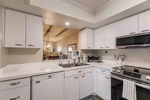 1125 W Peppertree Dr, Sarasota, FL 34242 - Photo 6