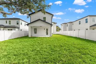 10164 Hodson Pl, Seminole, FL 33776 - Photo 48