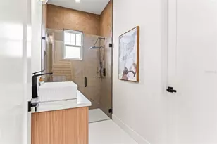 10164 Hodson Pl, Seminole, FL 33776 - Photo 18