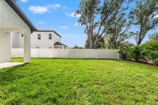 10164 Hodson Pl, Seminole, FL 33776 - Photo 46