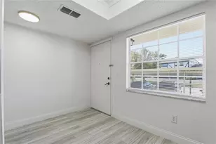 1375 Doolittle Ln, Dunedin, FL 34698 - Photo 8