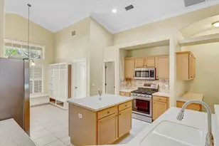 15129 Shearcrest Dr, Lithia, FL 33547 - Photo 20