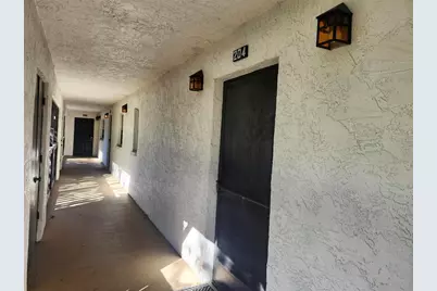 380 N Bayshore Boulevard #204, Clearwater, FL 33759 - Photo 2