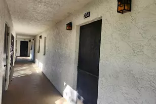 380 N Bayshore Blvd, Clearwater, FL 33759 - Photo 2