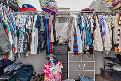 10070 Trumpet Honeysuckle Way, Wesley Chapel, FL 33545 - Photo 20