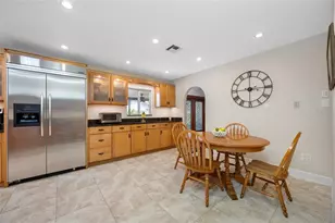 1813 N Riverhills Dr, Temple Terrace, FL 33617 - Photo 30