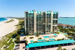 1380 Gulf Blvd, Clearwater, FL 33767 - Photo 2
