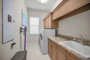 1042 Tuscany Dr, Trinity, FL 34655 - Photo 50