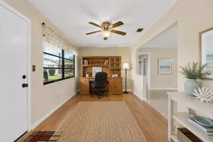 2003 Hartlebury Way, Sun City Center, FL 33573 - Photo 12