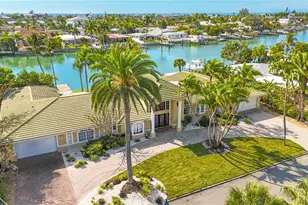 482 Hermosita Dr, Saint Pete Beach, FL 33706 - Photo 14